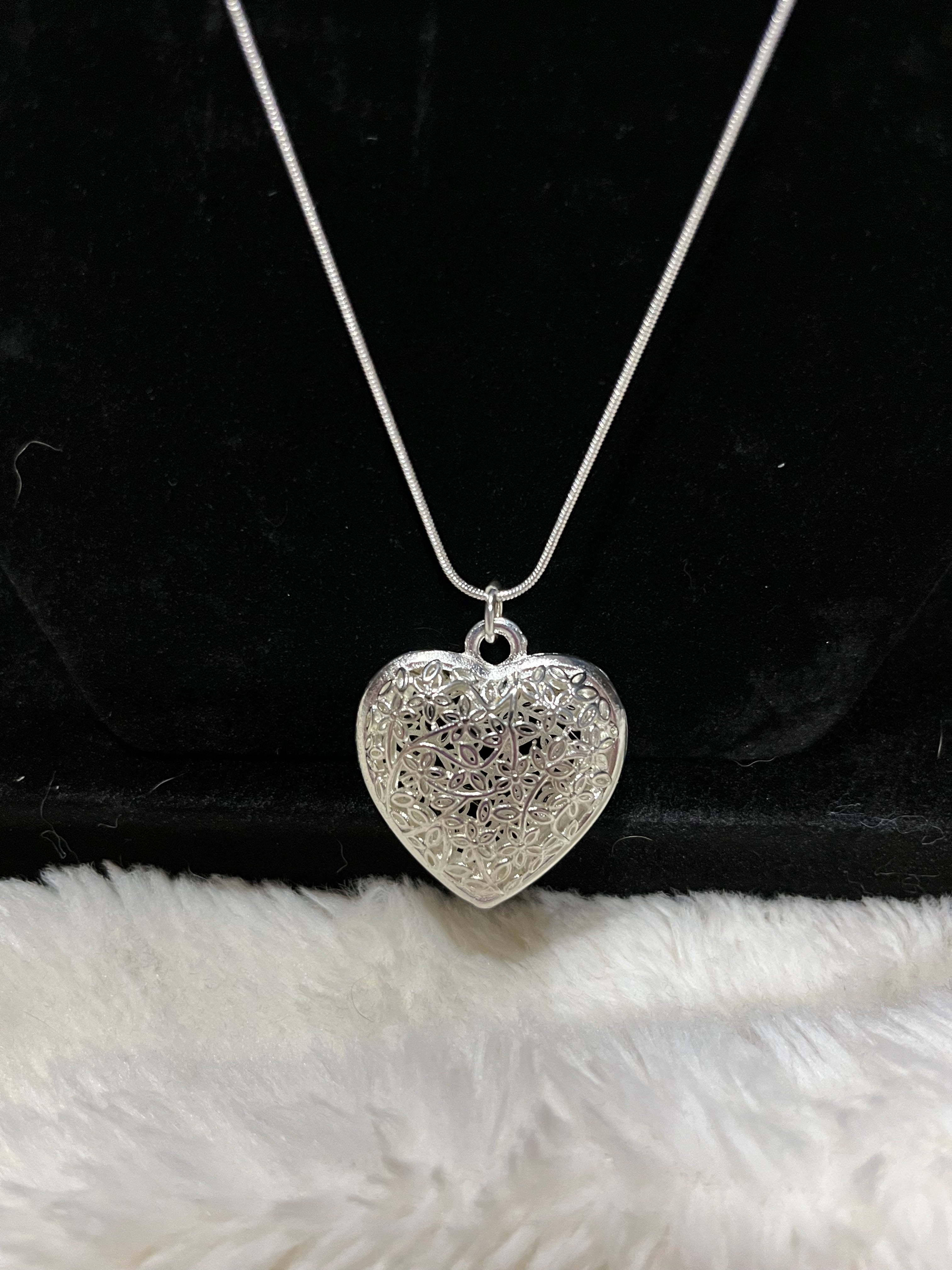 Vintage/Romantic Inspired Sterling Silver .925 Filigree Heart Pendant Necklace | Custom Chain & Length