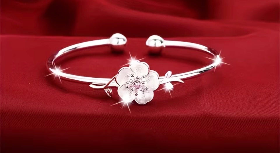 Bohemian Stainless Steel Adjustable Flower Cuff Bangle Bracelet | Silver